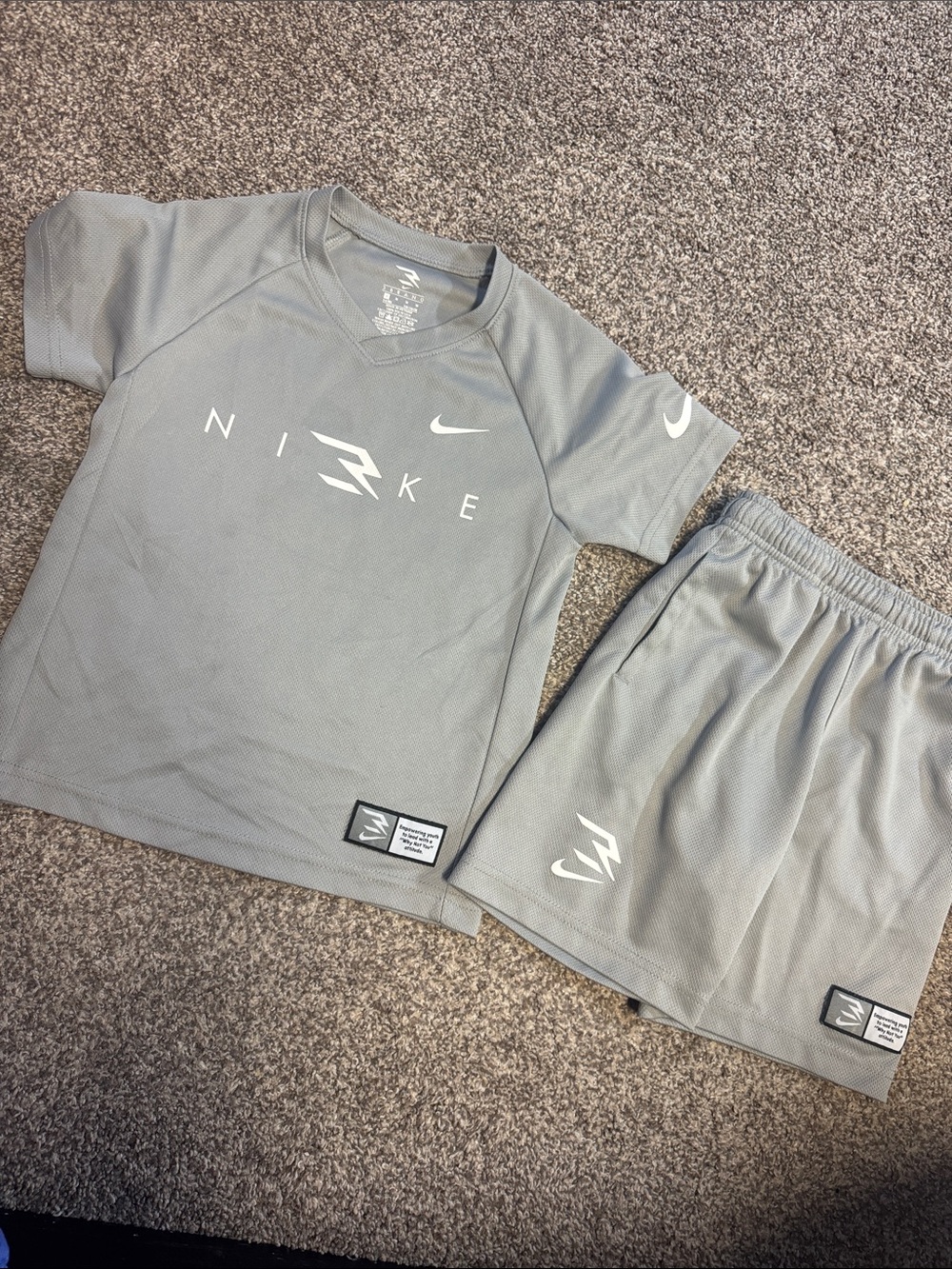 Nike Gray Athletic Tee & Shorts Set - Youth Boys 6